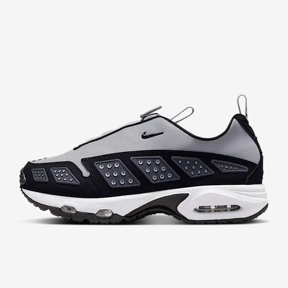 Nike Air Max SNDR
Women's Shoes size 13,5 NWOB - Picture 1 of 11